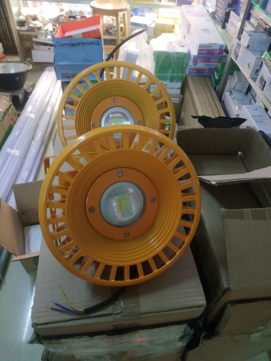 Đèn led chống cháy nổ 50w