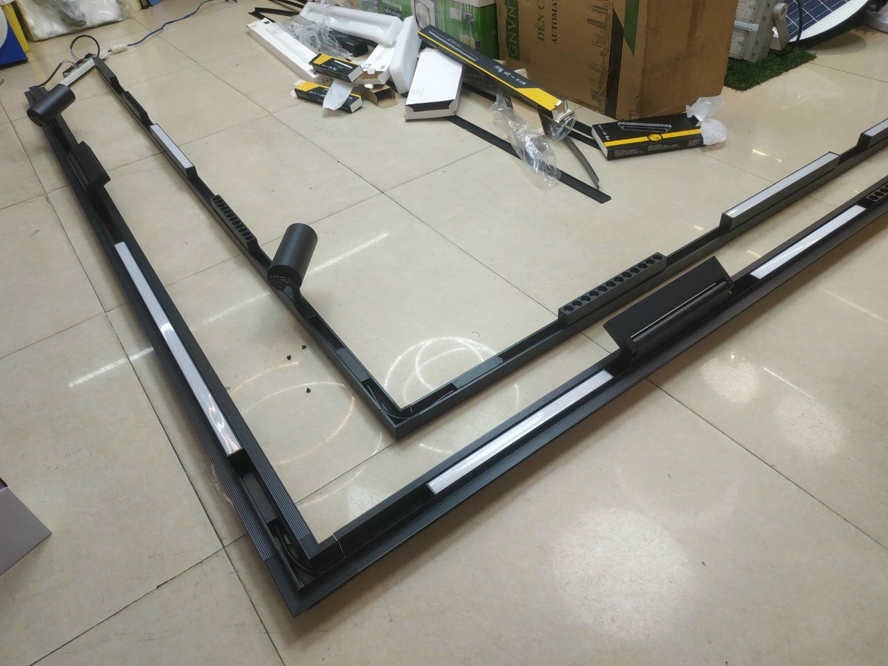 Đèn led thanh ray nam châm âm trần 3