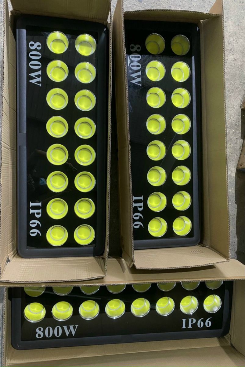 Đèn pha led chiếu xa ngoài trời 3